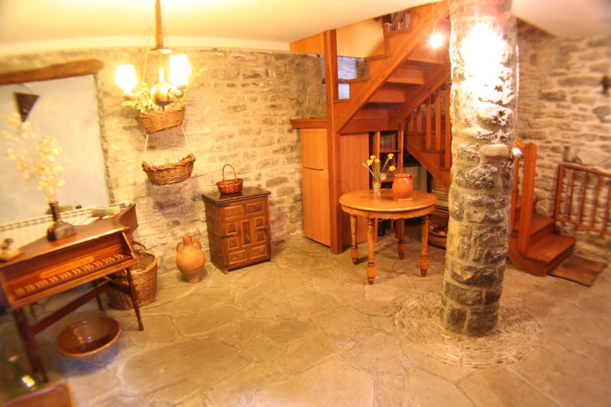 Casa Rural Basajarau Yosa de Sobremonte Extérieur photo
